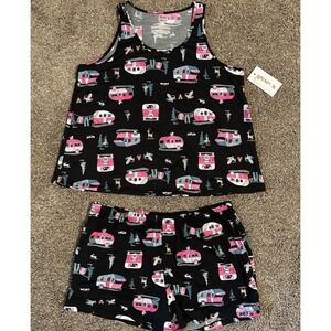 NEW Women's 2 Set Pajamas Tank Top‎ and Short Size M (8-10)